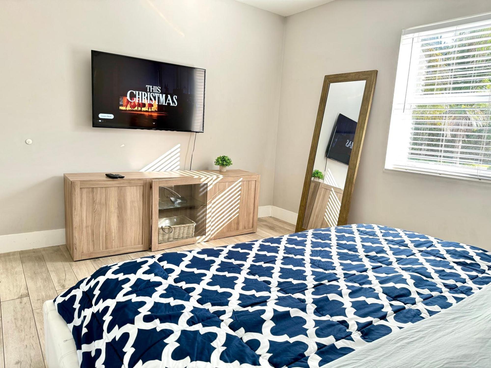 Hot Tub House On Golf Course! 10 Mins To The Beach Miami Exterior foto
